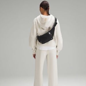 Everywhere sling bag 2.5L